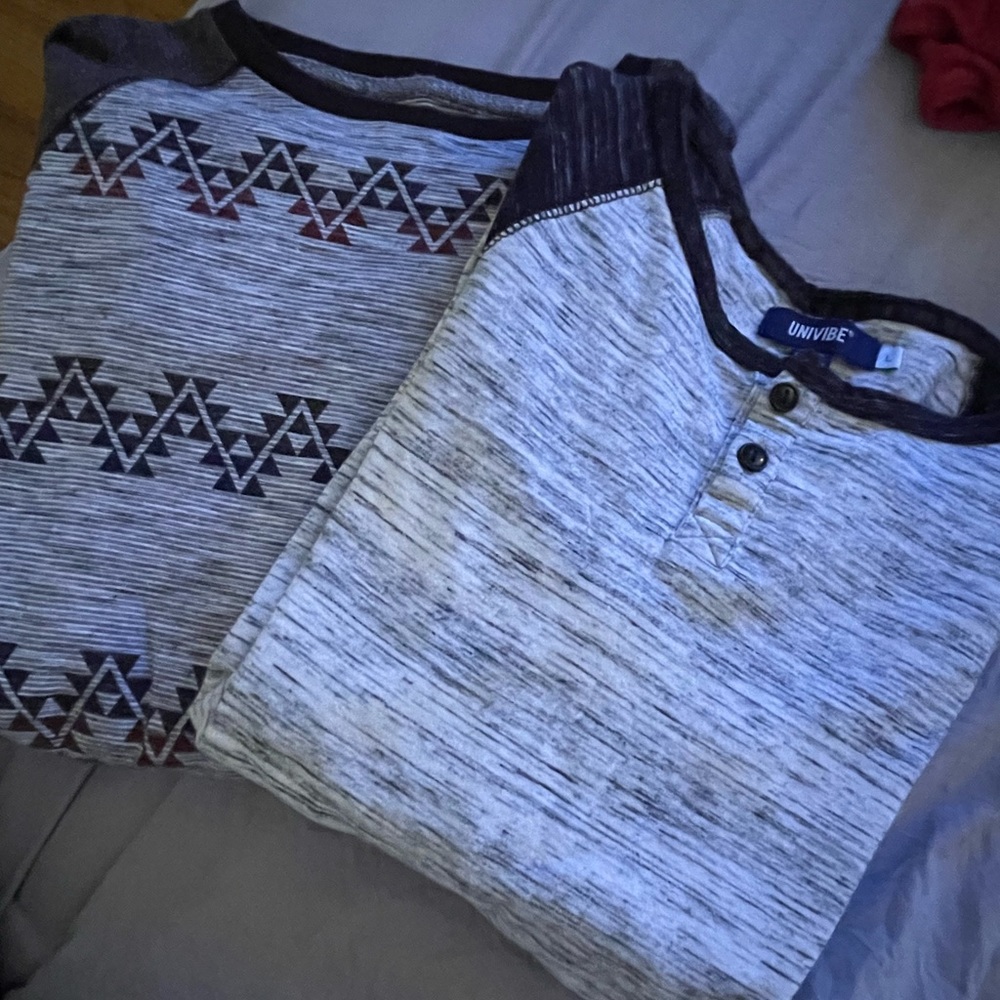 2 long sleeve shirts
